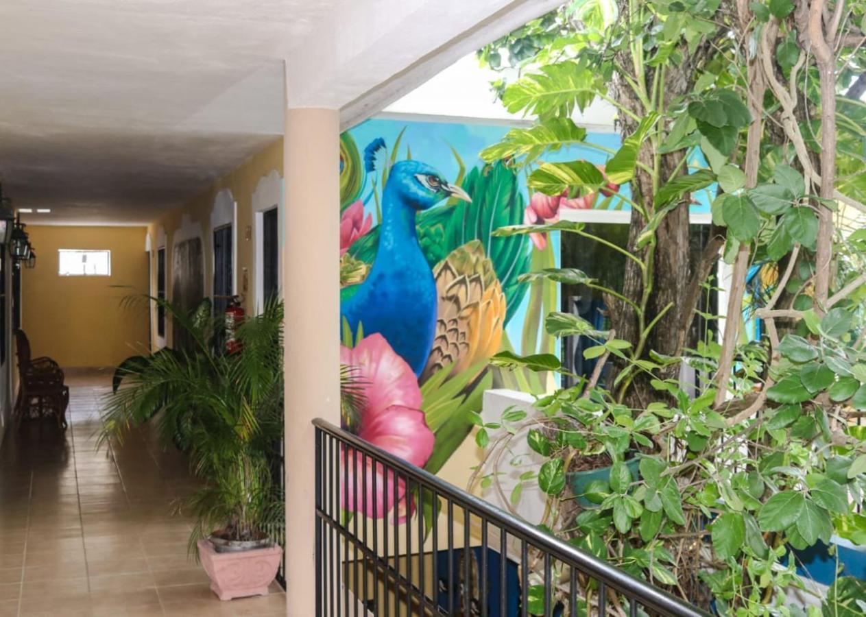 Hotel Palacio Canton Valladolid  Bagian luar foto