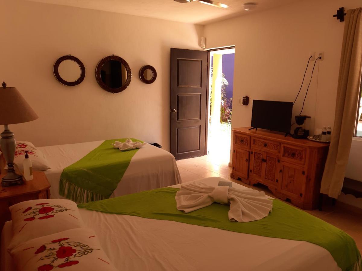 Hotel Palacio Canton Valladolid  Bagian luar foto