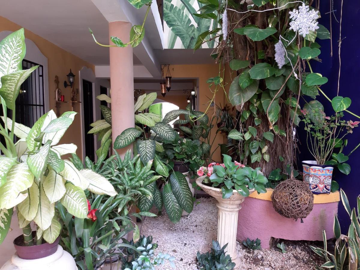 Hotel Palacio Canton Valladolid  Bagian luar foto