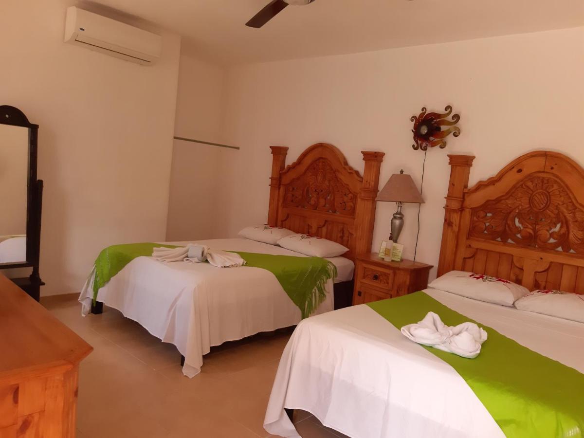 Hotel Palacio Canton Valladolid  Bagian luar foto