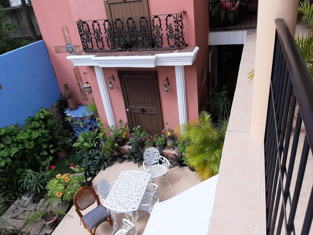 Hotel Palacio Canton Valladolid  Bagian luar foto