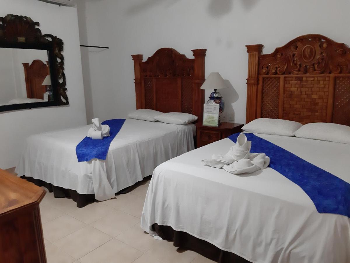Hotel Palacio Canton Valladolid  Bagian luar foto